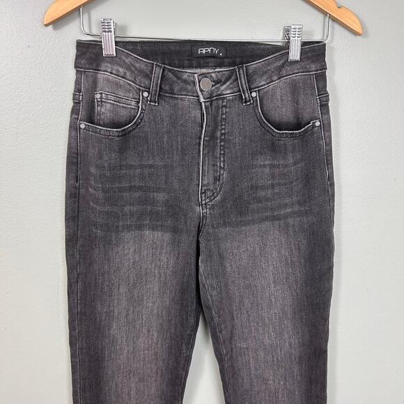 APNY Crop Flare Jean Side Hem Embroidery Mid Rise Black Dark Wash Denim size 4 - Picture 4 of 11